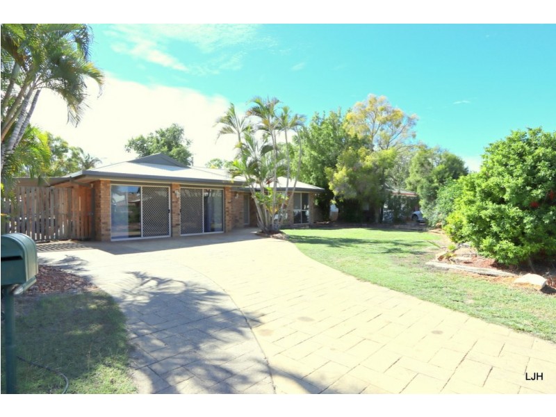 7 Tineele Pl, Emerald QLD 4720