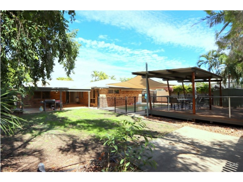 7 Tineele Pl, Emerald QLD 4720