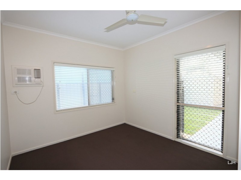 25 Cardinal Drive, Emerald QLD 4720