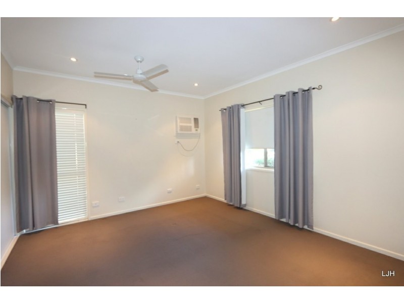 25 Cardinal Drive, Emerald QLD 4720