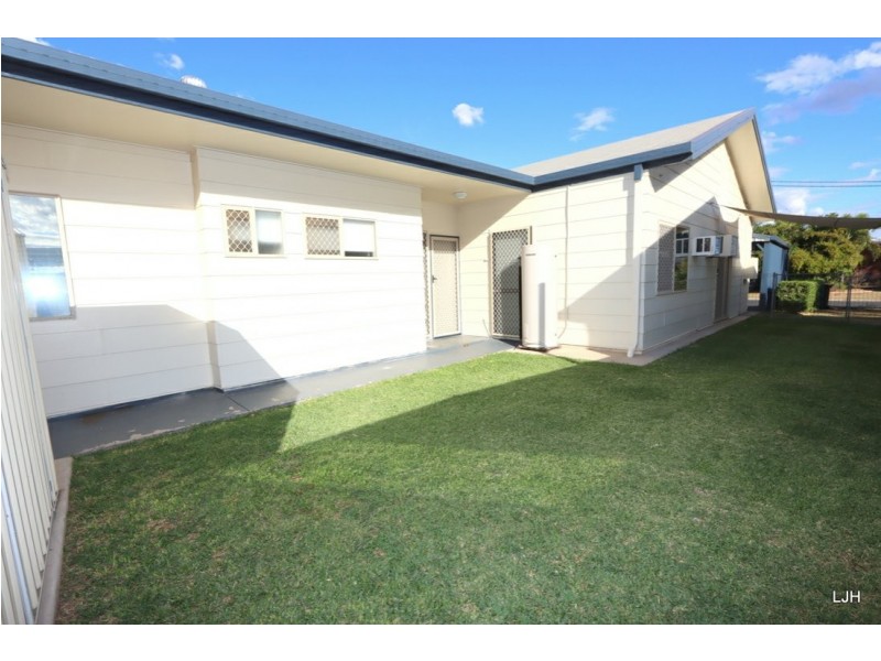 25 Cardinal Drive, Emerald QLD 4720