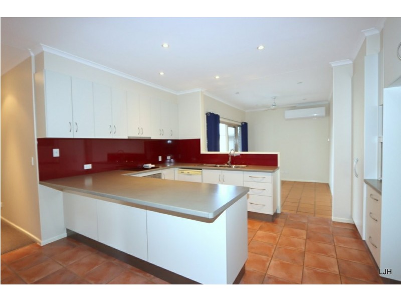 25 Cardinal Drive, Emerald QLD 4720