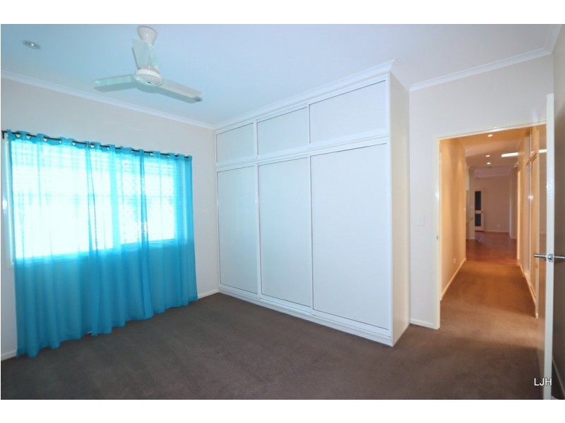 25 Cardinal Drive, Emerald QLD 4720