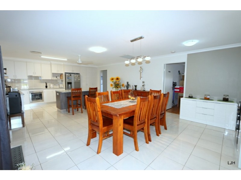 5 Kassidy Street, Emerald QLD 4720