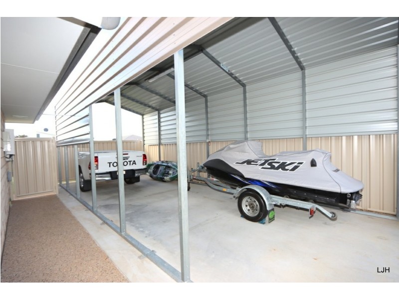 5 Kassidy Street, Emerald QLD 4720