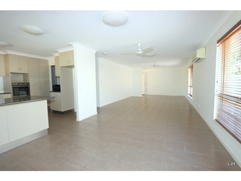 43 Bridgeman St, Emerald QLD 4720