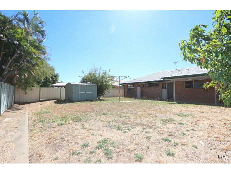 43 Bridgeman St, Emerald QLD 4720