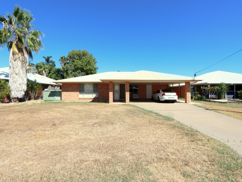 37 Bridgeman St, Emerald QLD 4720