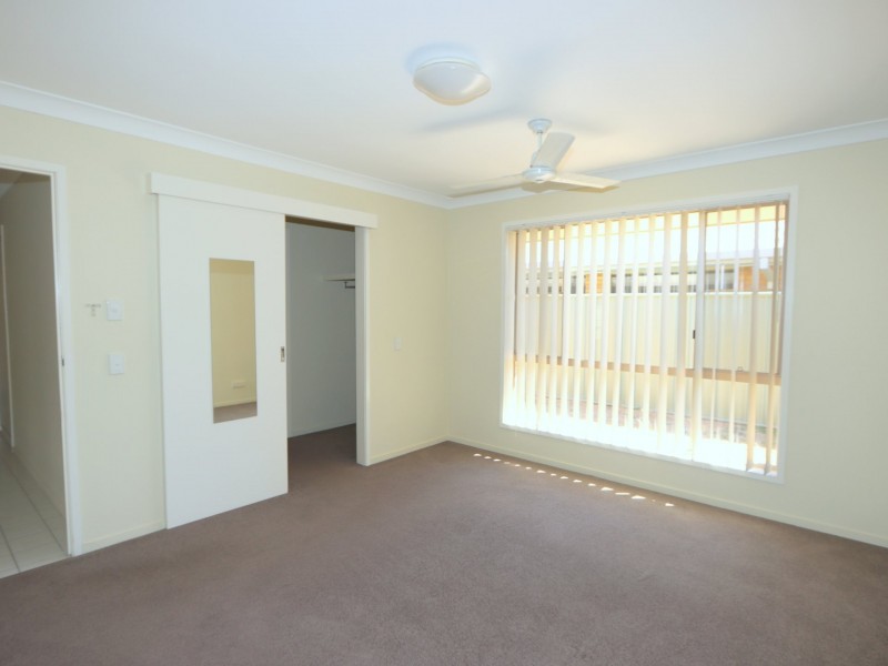 37 Bridgeman St, Emerald QLD 4720