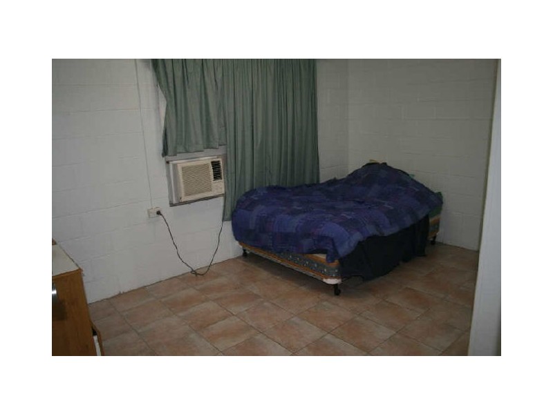 4/13 O’Brien Street, Capella QLD 4723