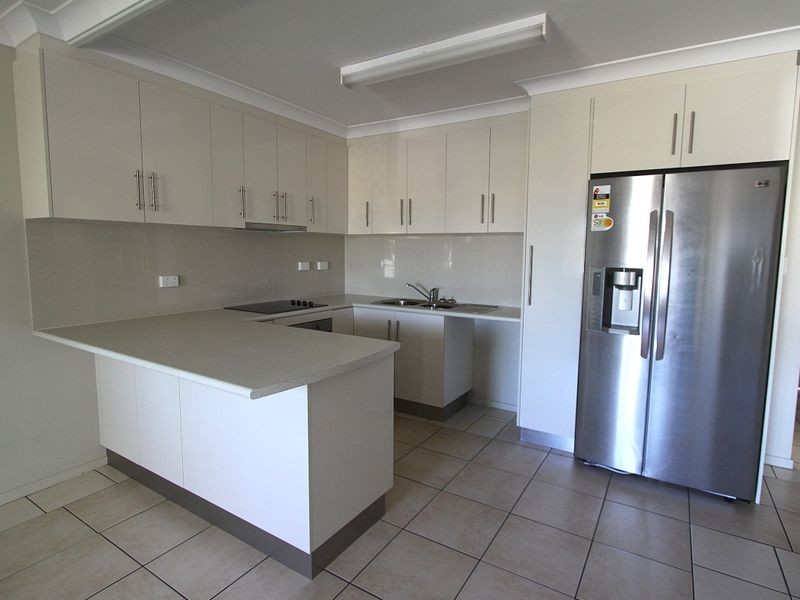 5/6 Clark Drive, Emerald QLD 4720
