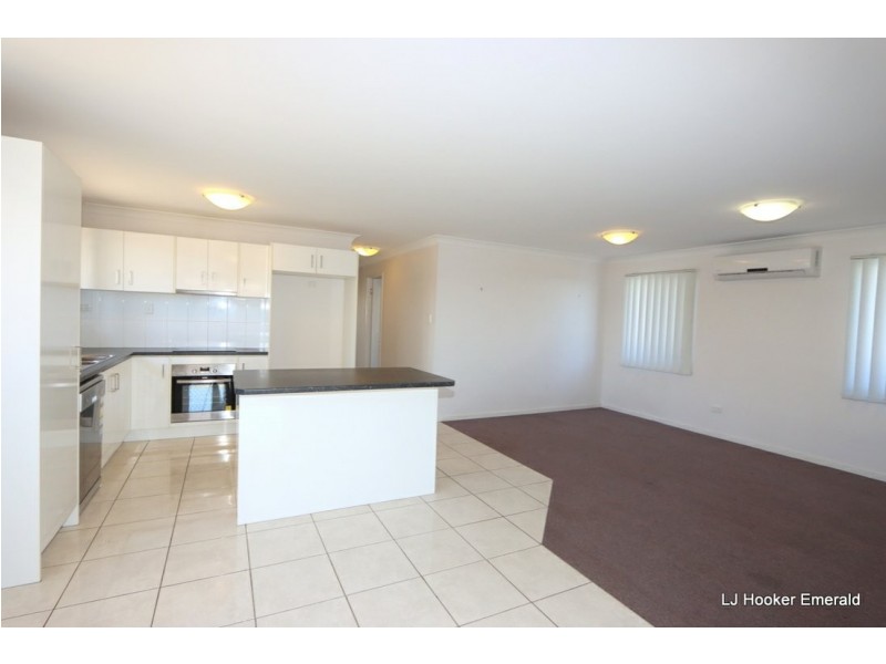 3 Whitney Street, Emerald QLD 4720