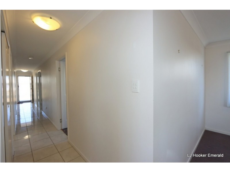 3 Whitney Street, Emerald QLD 4720
