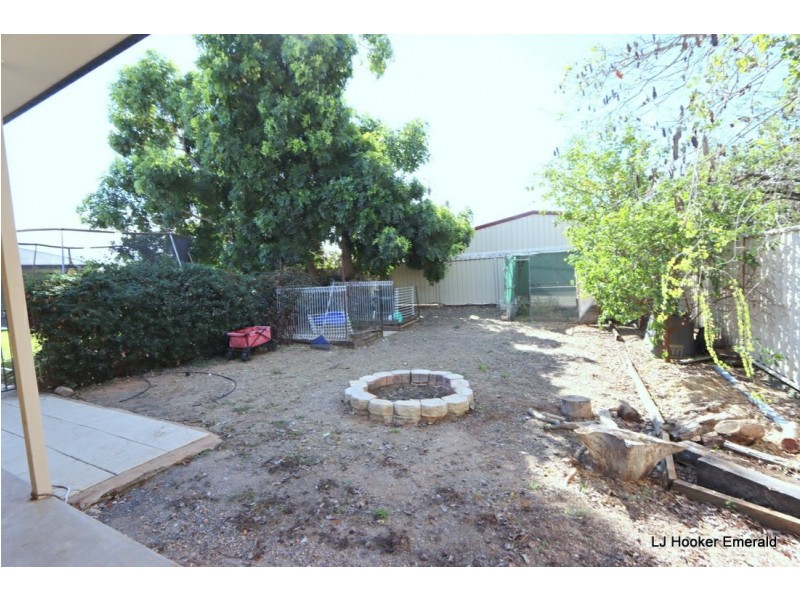 6 Cook Close, Emerald QLD 4720