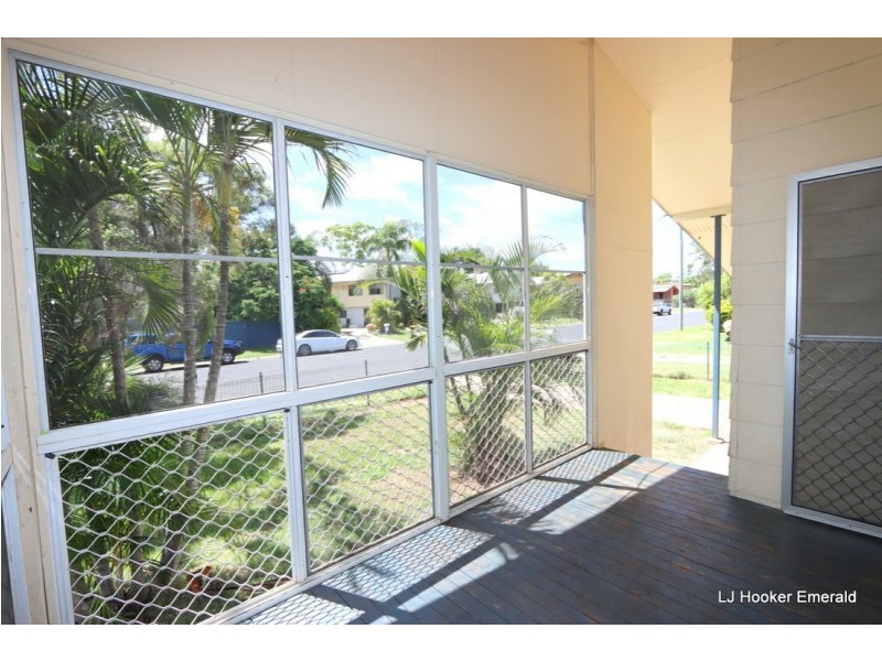 29 Centenary Drive, Emerald QLD 4720