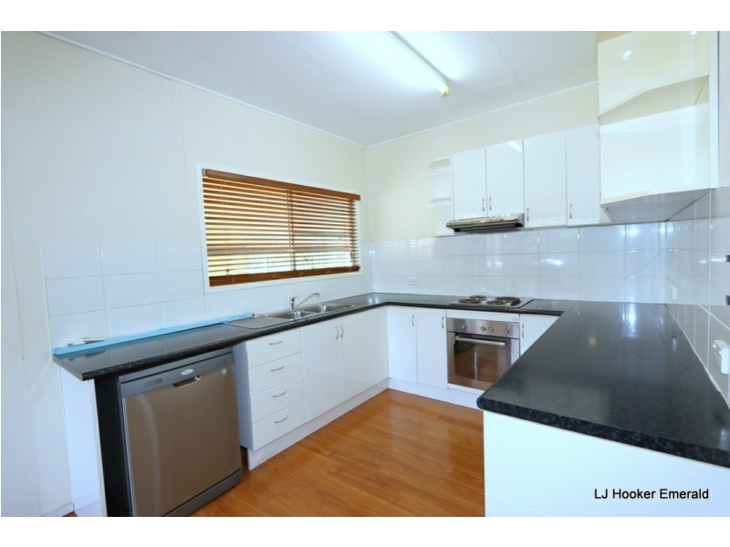 29 Centenary Drive, Emerald QLD 4720