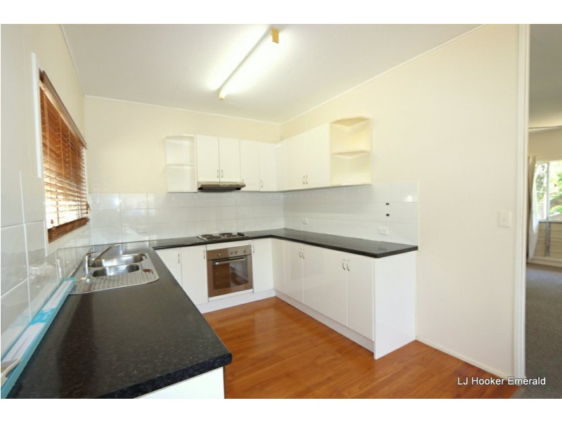 29 Centenary Drive, Emerald QLD 4720