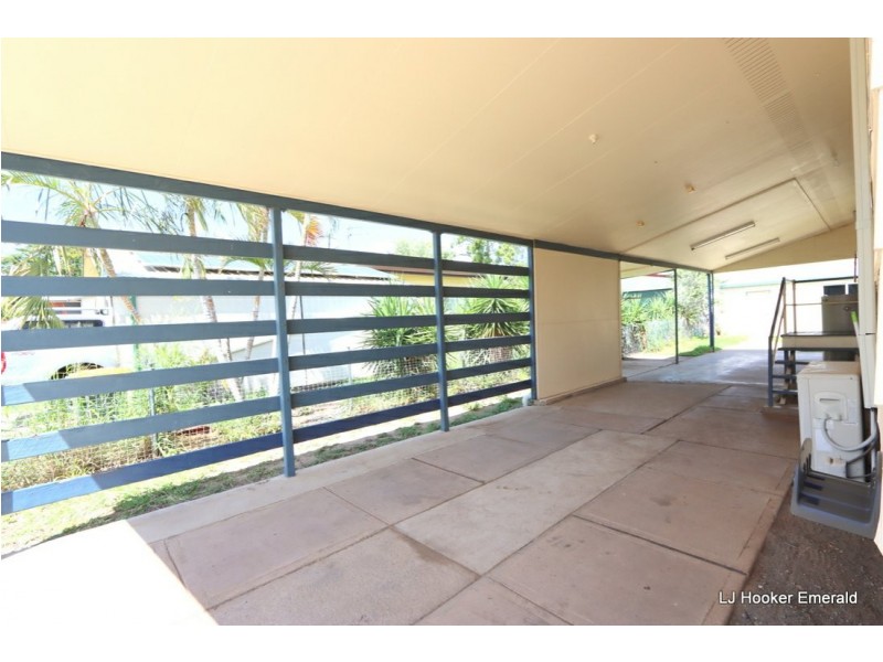 29 Centenary Drive, Emerald QLD 4720