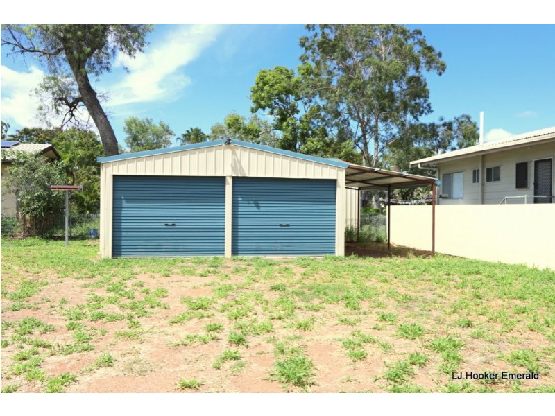 29 Centenary Drive, Emerald QLD 4720
