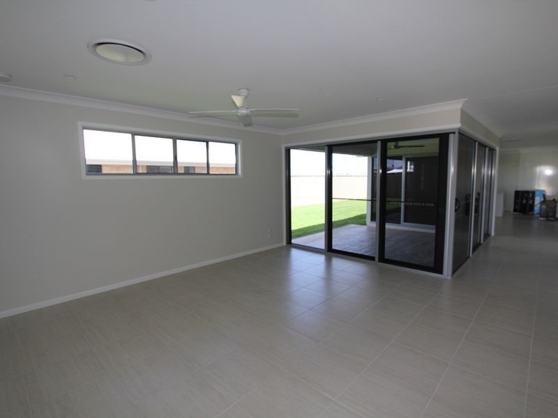 9 Spellman Street, Emerald QLD 4720