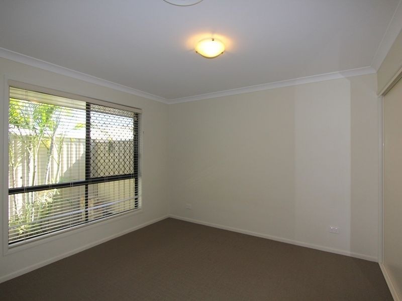 2/16 Joel Ernest, Emerald QLD 4720