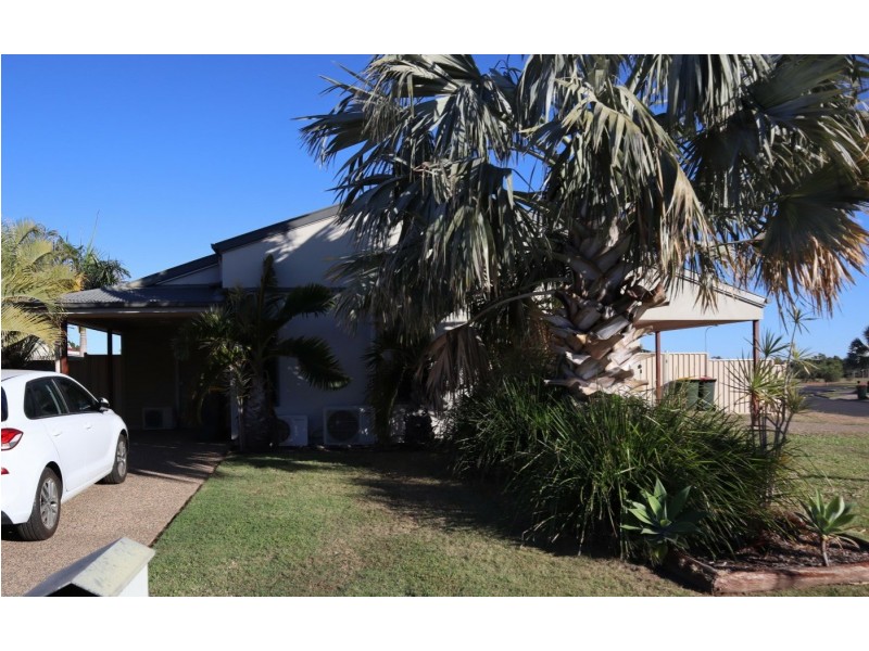 Unit 1/11 Brokenwood Street, Emerald QLD 4720