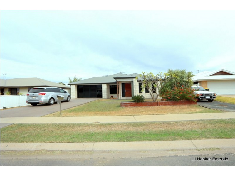 3 Desgrand Street, Emerald QLD 4720