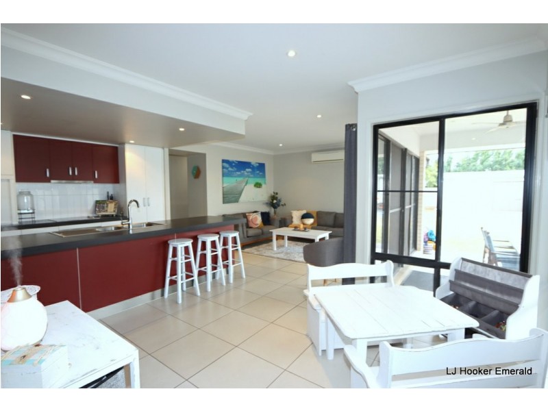 3 Desgrand Street, Emerald QLD 4720