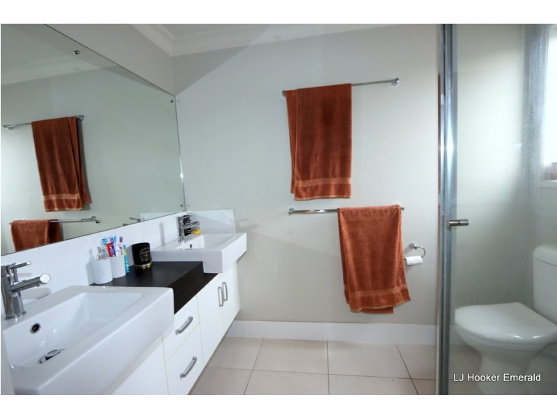 3 Desgrand Street, Emerald QLD 4720