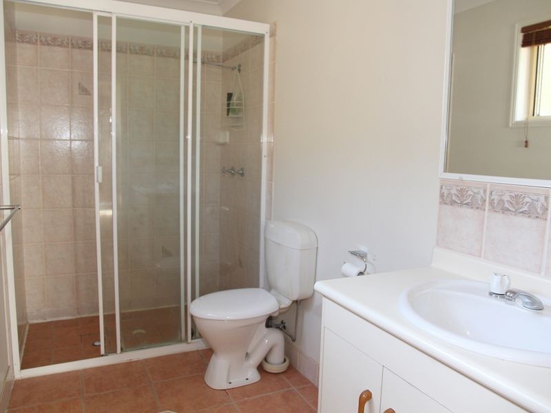 3 Yvette Court, Emerald QLD 4720