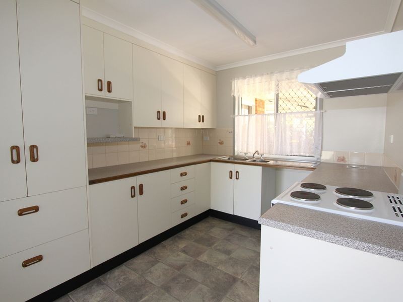 10 Roseanne Road, Emerald QLD 4720