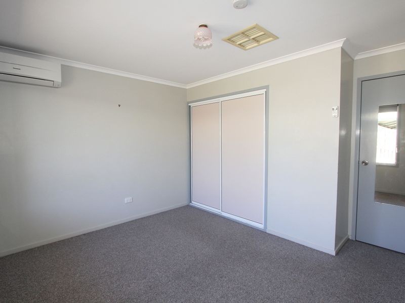 10 Roseanne Road, Emerald QLD 4720