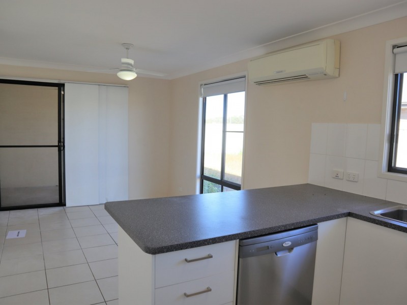 8 Baird Street, Emerald QLD 4720