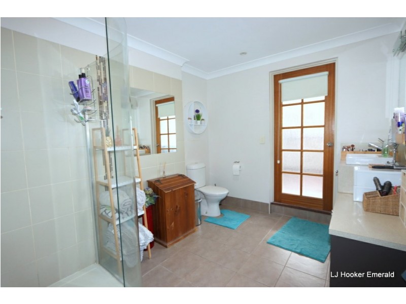 10 Rodeo Court, Emerald QLD 4720
