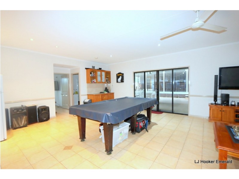 10 Rodeo Court, Emerald QLD 4720