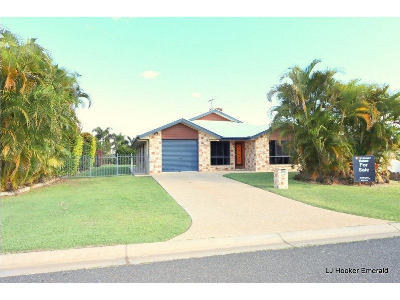 12 Saville Street, Emerald QLD 4720