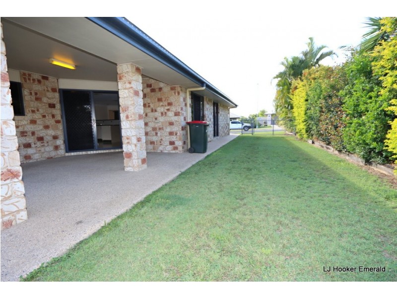 12 Saville Street, Emerald QLD 4720