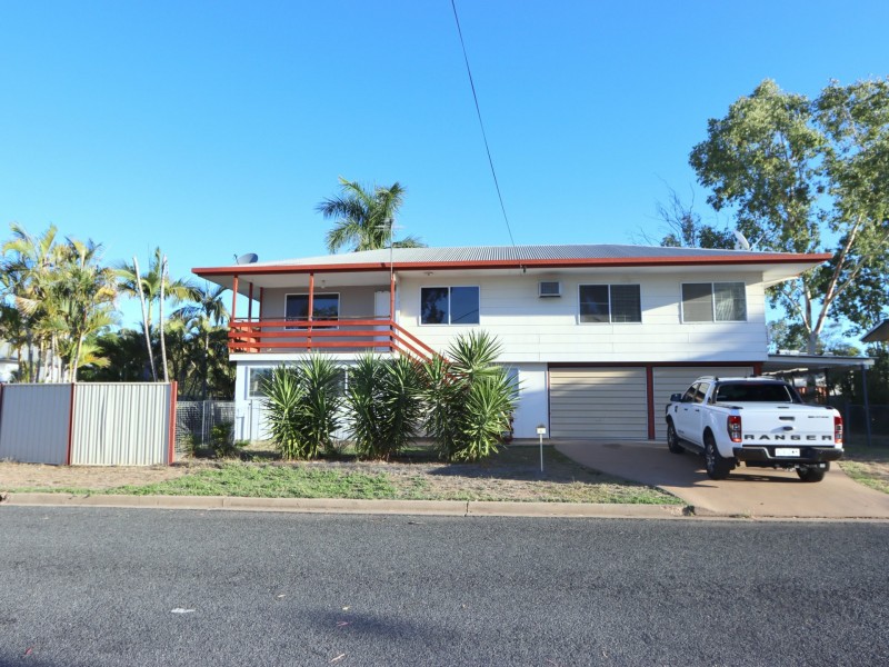 1 Eric Court, Emerald QLD 4720