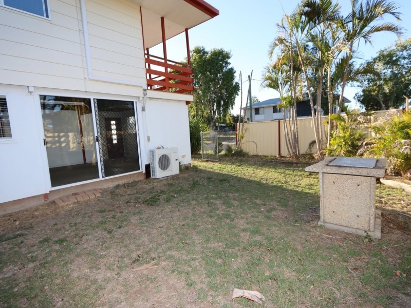 1 Eric Court, Emerald QLD 4720