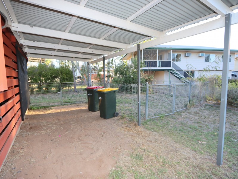 1 Eric Court, Emerald QLD 4720