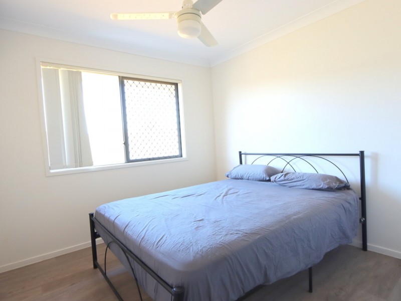 13 Lakeside Drive, Emerald QLD 4720