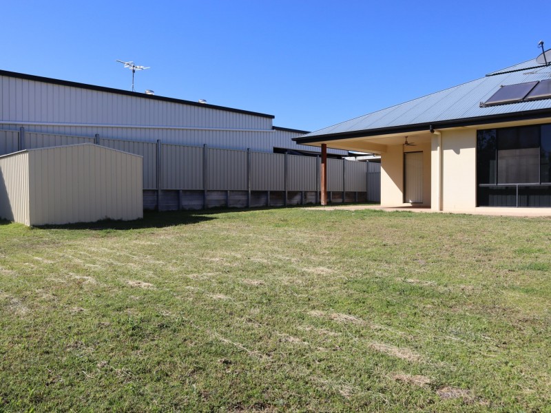 1 Saville Street, Emerald QLD 4720