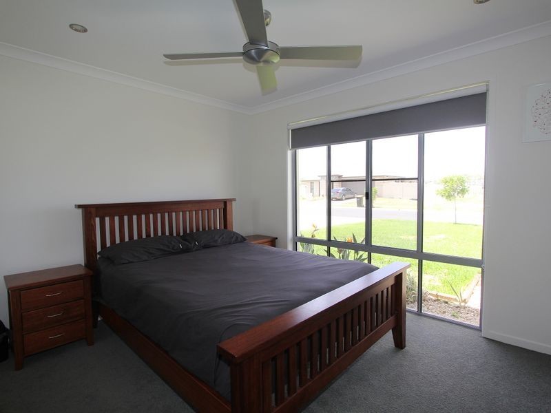 16 Flemington Road, Emerald QLD 4720