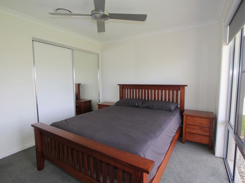 16 Flemington Road, Emerald QLD 4720