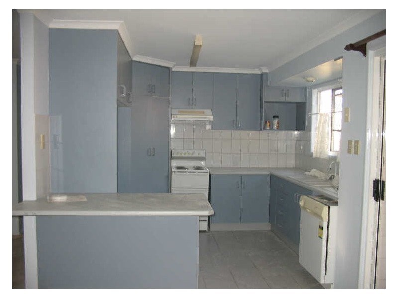 14 Eubar Place, Emerald QLD 4720