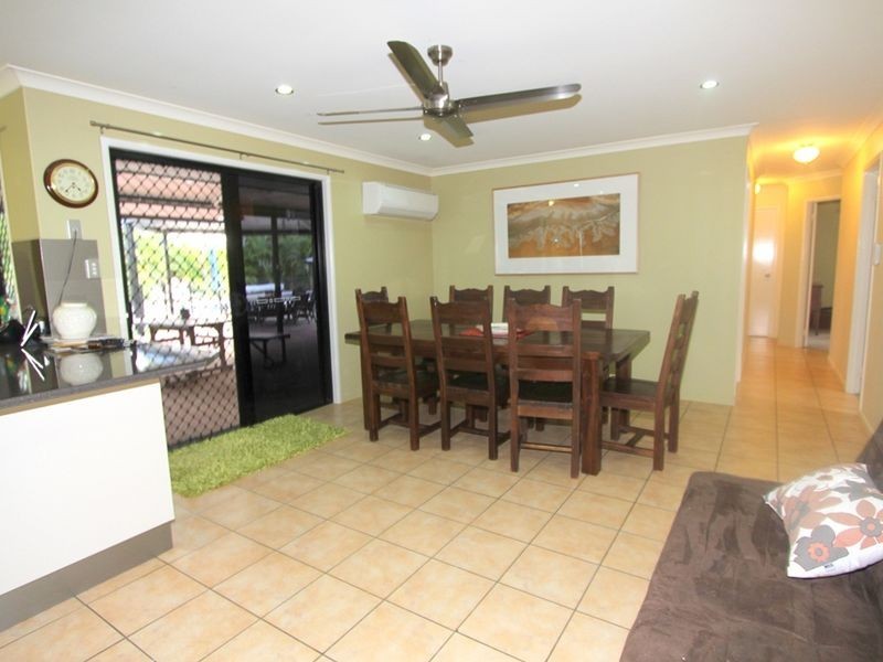 21 Coaker Drive, Emerald QLD 4720