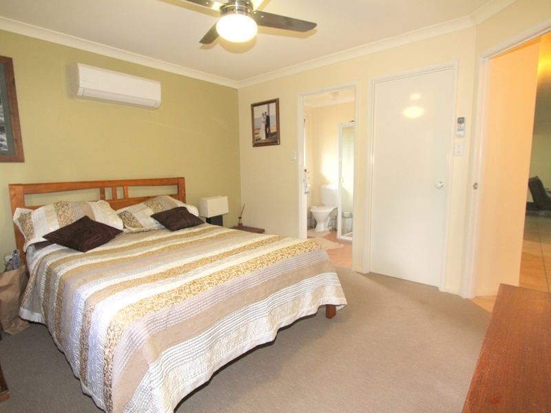 21 Coaker Drive, Emerald QLD 4720