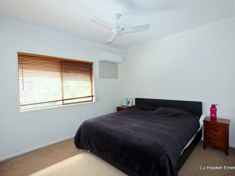 8 Ward Place, Emerald QLD 4720