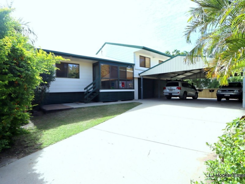 8 Ward Place, Emerald QLD 4720