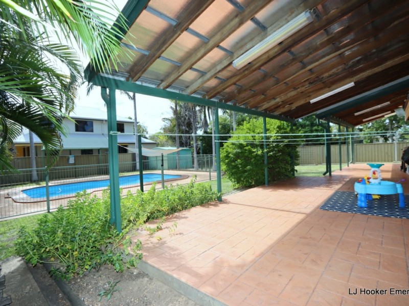8 Ward Place, Emerald QLD 4720